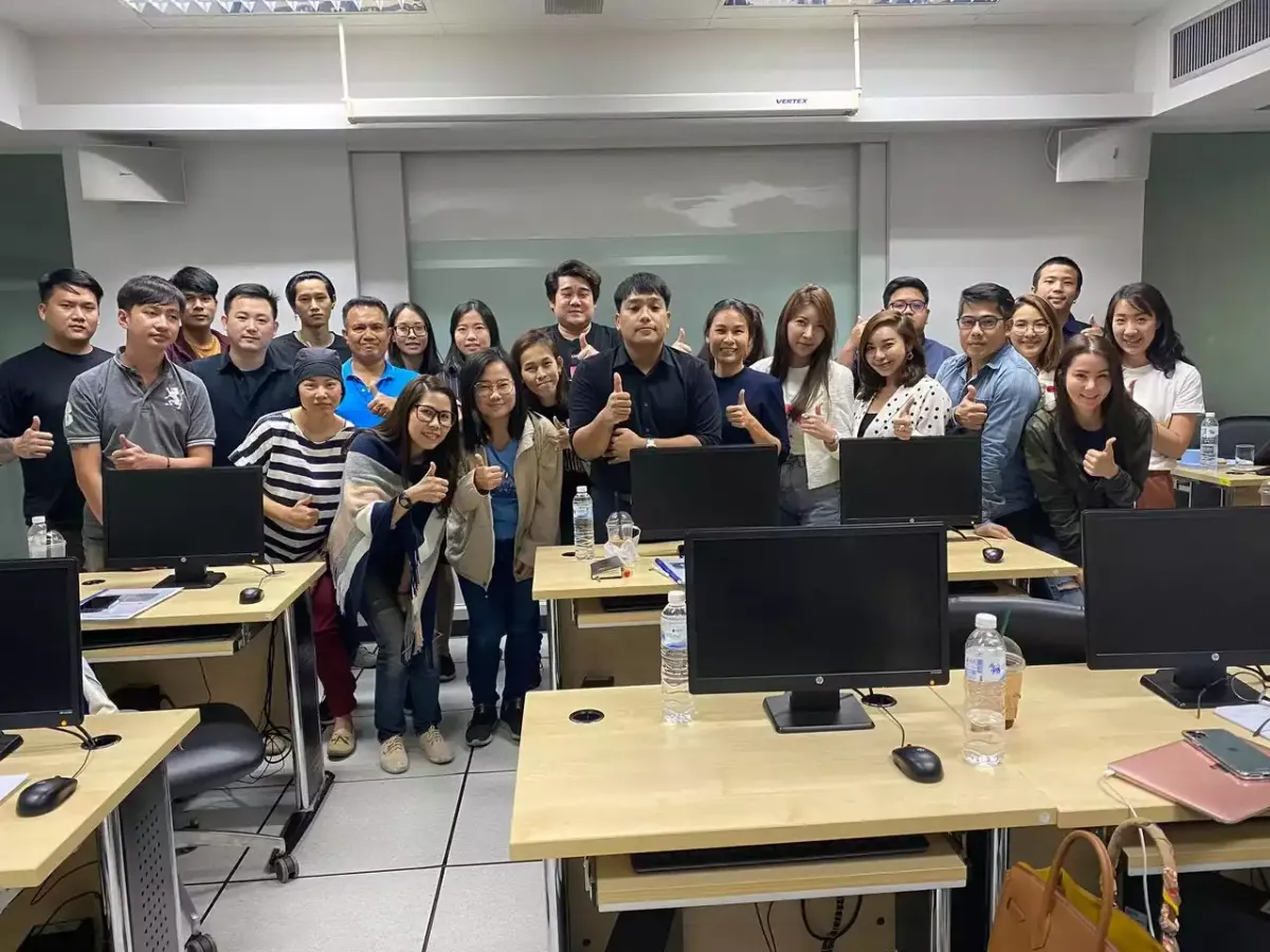 ภาพบรรยากาศคอร์สอบรม Facebook Ads and Marketing รุ่นที่ 16
