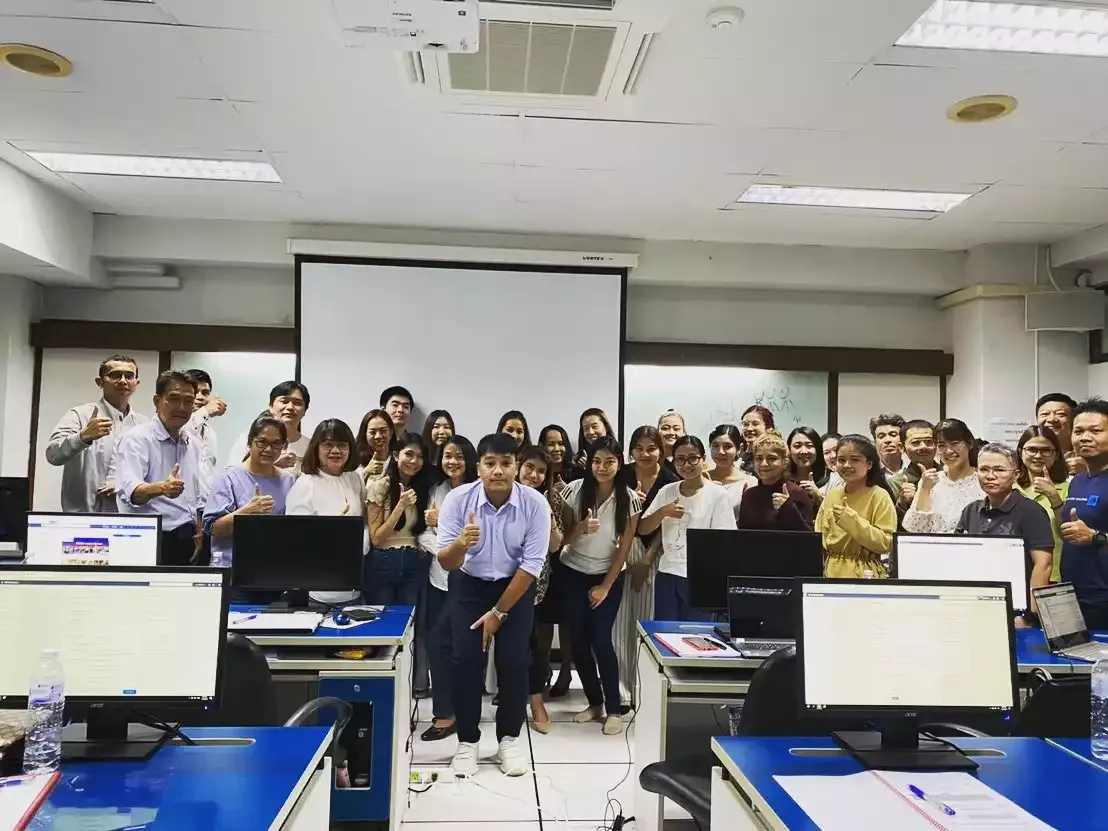 ภาพบรรยากาศคอร์สอบรม Facebook Ads and Marketing รุ่นที่ 17