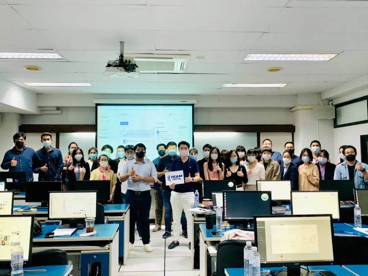ภาพบรรยากาศอบรมคอร์ส Facebook Ads and Marketing รุ่น 28