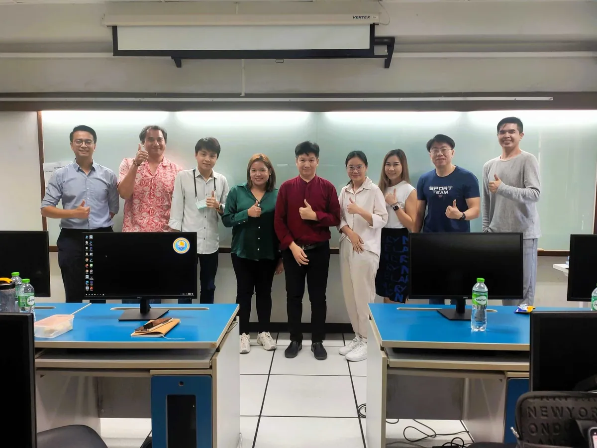 ภาพบรรยากาศอบรมคอร์ส Google Analytics For Digital Marketing Success รุ่น 10