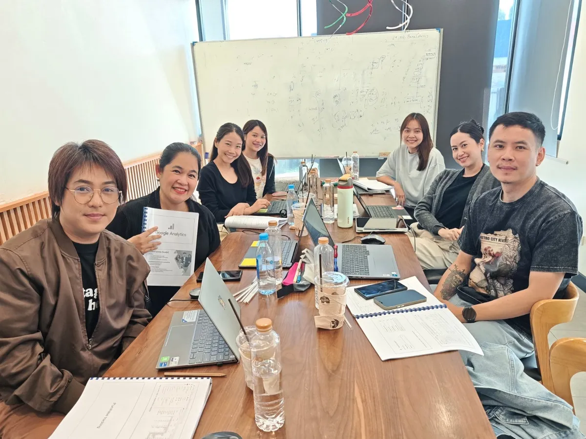 ภาพบรรยากาศอบรมคอร์ส Google Analytics For Digital Marketing Success รุ่น 20