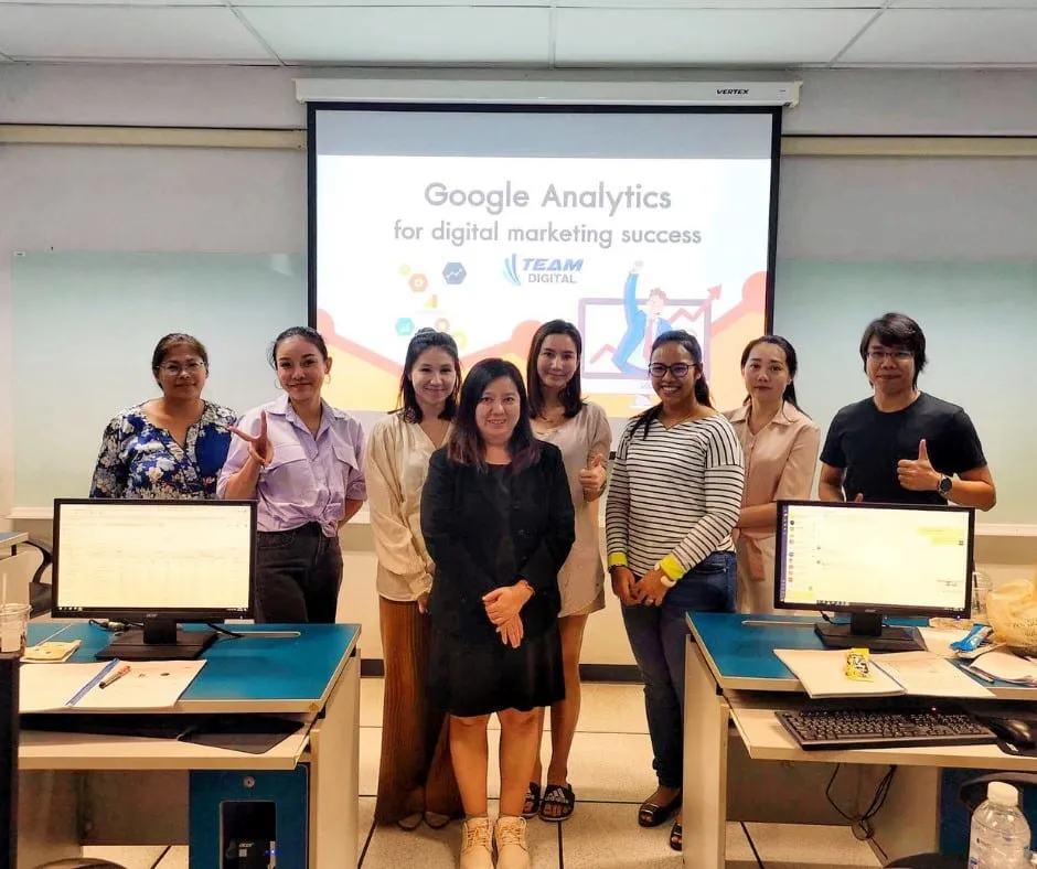 ภาพบรรยากาศอบรมคอร์ส Google Analytics For Digital Marketing Success รุ่น 5