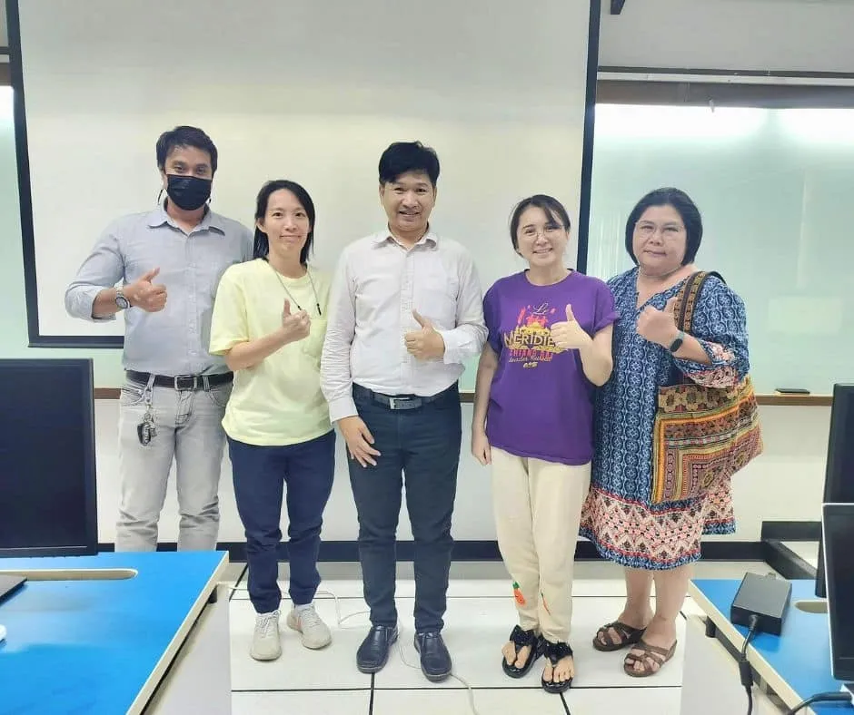ภาพบรรยากาศอบรมคอร์ส Google Analytics For Digital Marketing Success รุ่น 8
