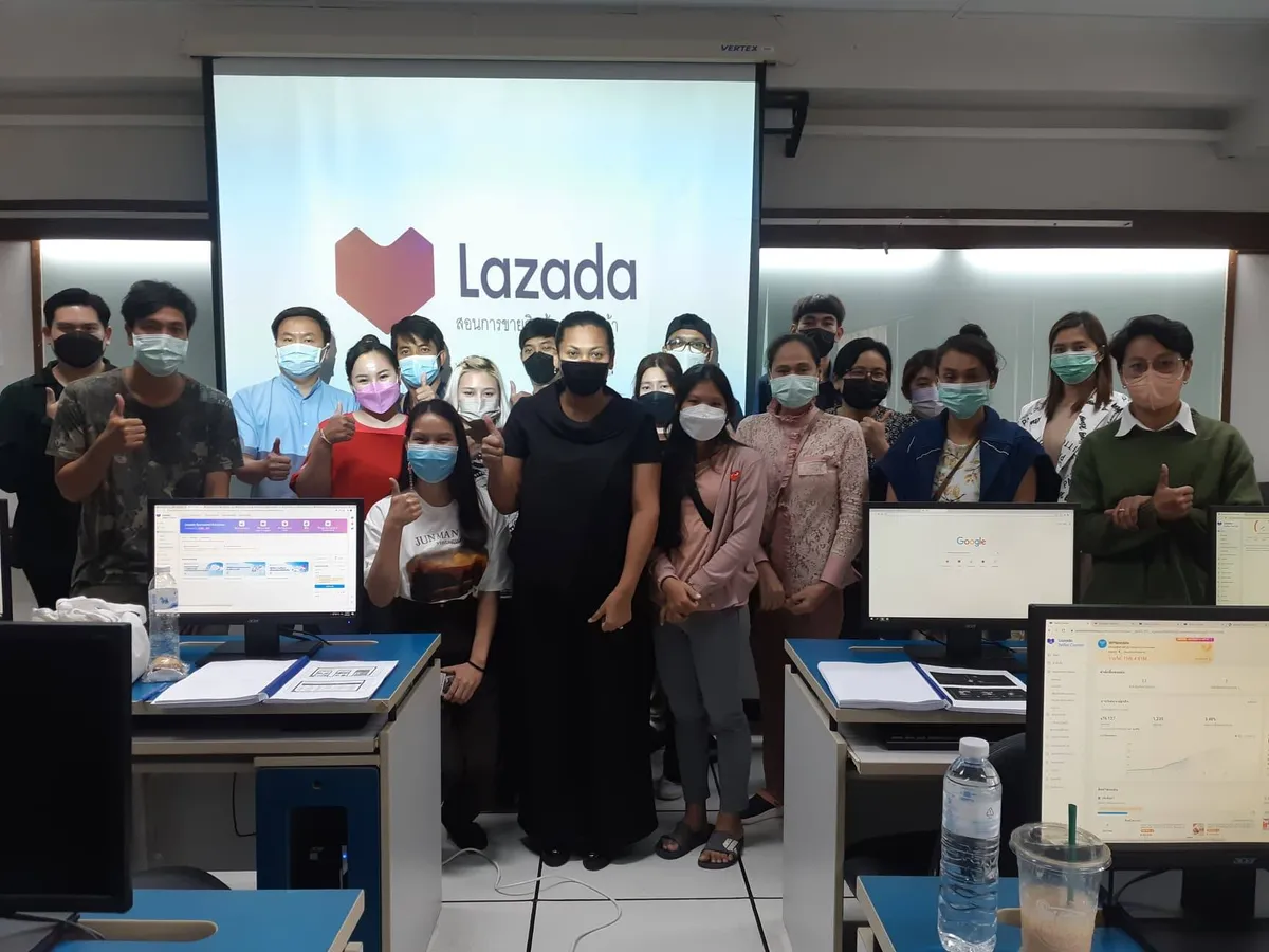ภาพบรรยากาศอบรมคอร์ส Lazada / Shopee รุ่น 42