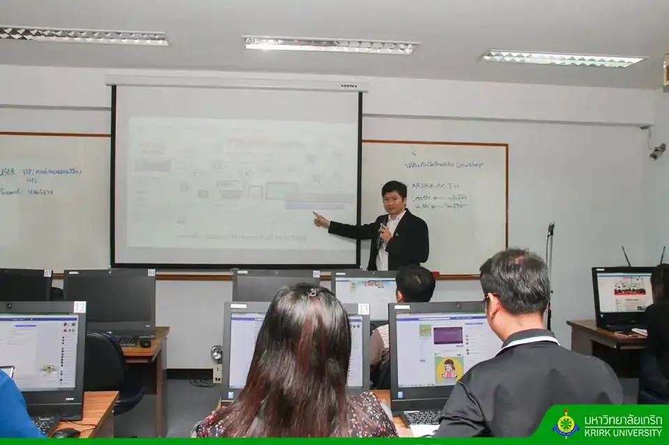 ภาพบรรยากาศภายในงานสัมมนา เทคนิคขายของออนไลน์ให้ปัง ให้รวย รุ่นที่ 4