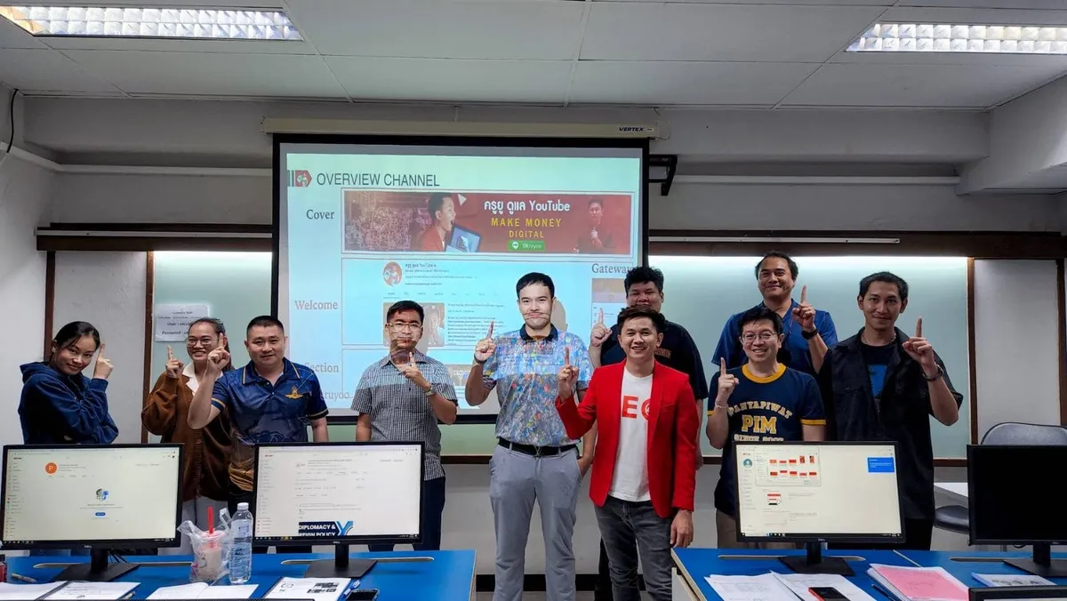 ภาพบรรยากาศอบรมคอร์ส สร้างช่อง YouTube ให้ดัง ทํารายได้ให้ปัง รุ่น 10